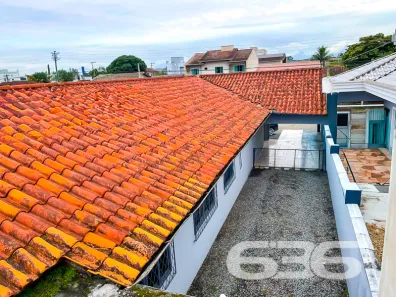 Casa com 4 Quartos à venda, 240m² no Aventureiro, Joinville
