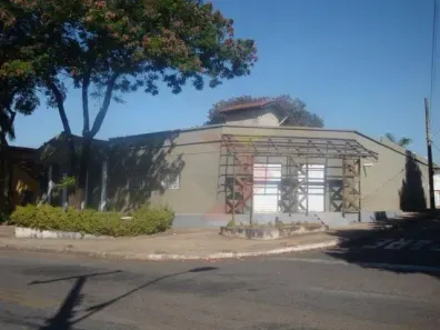 Galpão/Depósito/Armazém à venda, 811m² no Aeroviário, Goiânia