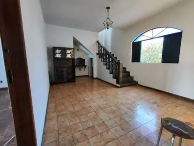 Casa com 3 Quartos à venda, 360m² no Santa Mônica, Belo Horizonte