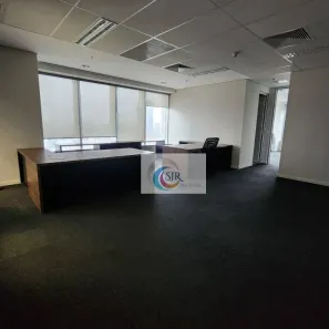 Sala Comercial para alugar, 370m² no Vila São Francisco (Zona Sul), São Paulo