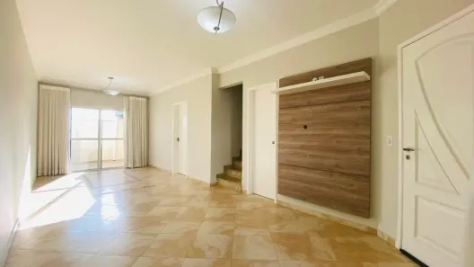 Sobrado com 3 Quartos à venda, 140m² no Jardim das Indústrias, São José dos Campos