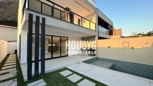 Casa de Condomínio com 4 Quartos à venda, 202m² no Vargem Pequena, Rio de Janeiro