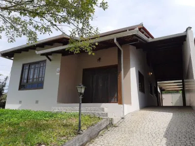 Casa com 3 Quartos à venda, 225m² no Iririú, Joinville