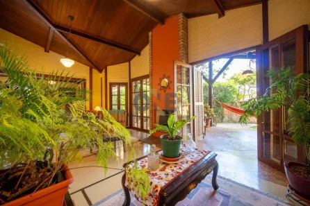 Casa de Condomínio com 3 Quartos à venda, 282m² no Pousada dos Bandeirantes, Carapicuíba