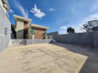 Casa de Condomínio com 3 Quartos à venda, 220m² no Vila Diva, Carapicuíba