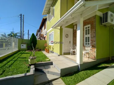 Casa de Condomínio com 3 Quartos à venda, 142m² no Igara, Canoas