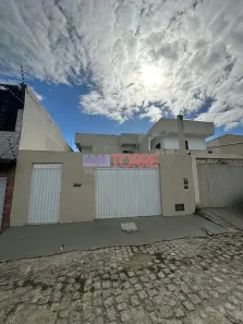 Casa com 2 Quartos à venda, 217m² no Nossa Senhora da Vitória, Ilhéus