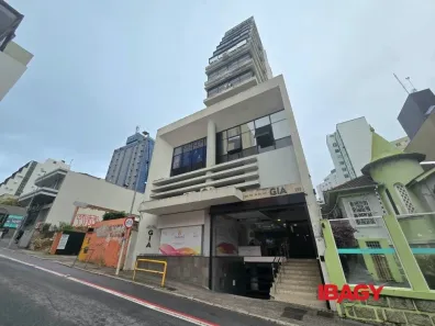 Ponto Comercial para alugar, 68m² no Centro, Florianópolis