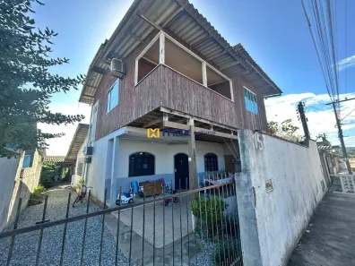 Casa com 4 Quartos à venda, 182m² no São Domingos, Navegantes