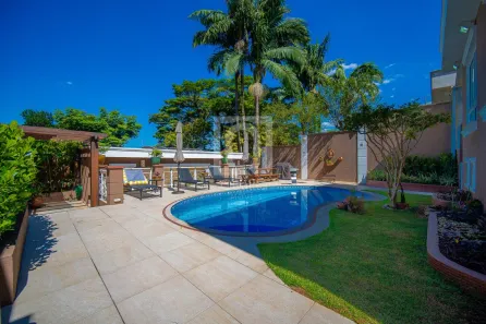 Casa de Condomínio com 4 Quartos à venda, 385m² no Jardim Santa Izabel, Cotia
