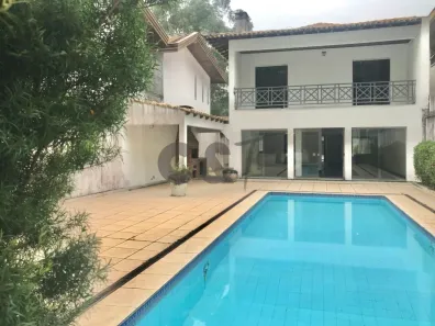 Casa de Condomínio com 3 Quartos para alugar, 440m² no Jardim dos Estados, São Paulo