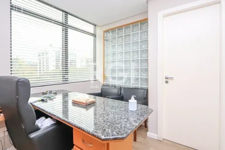 Sala Comercial à venda, 49m² no Moinhos de Vento, Porto Alegre