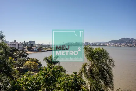 Apartamento com 2 Quartos à venda, 130m² no Coqueiros, Florianópolis