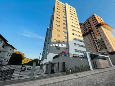 Apartamento com 2 Quartos para alugar, 60m² no Água Verde, Blumenau