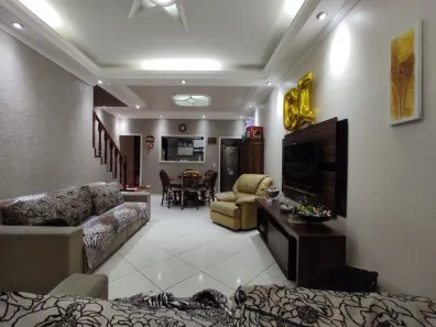 Sobrado com 4 Quartos à venda, 198m² no Dos Casa, São Bernardo do Campo