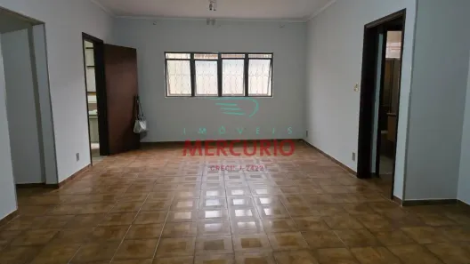 Casa com 3 Quartos à venda, 200m² no Vila Cordeiro, Bauru