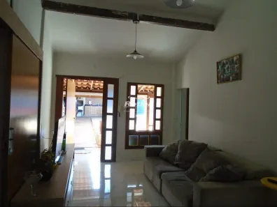 Casa com 3 Quartos à venda, 180m² no Lídice, Uberlândia