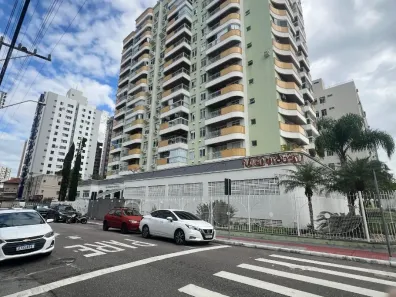 Apartamento com 2 Quartos à venda, 91m² no Campinas, São José