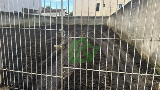 Lote/Terreno à venda, 360m² no Pontal de Santa Marina, Caraguatatuba