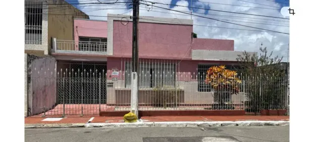 Casa com 3 Quartos à venda, 540m² no Getúlio Vargas, Aracaju