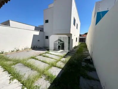 Sobrado com 3 Quartos para alugar, 130m² no Jardim Brasília, Uberlândia