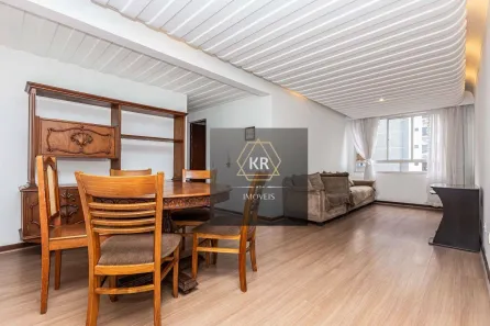 Apartamento com 2 Quartos para alugar, 63m² no Água Verde, Curitiba