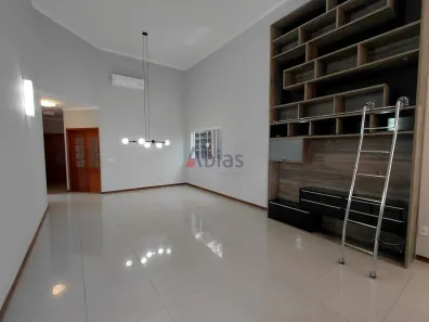 Casa de Condomínio com 4 Quartos para alugar, 220m² no Condomínio Residencial Quebec, São Carlos