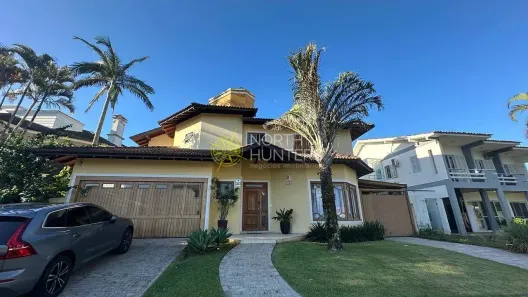 Casa com 5 Quartos para alugar, 400m² no Jurerê Internacional, Florianópolis