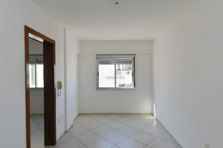 Apartamento com 1 Quarto para alugar, 40m² no Centro, Pelotas