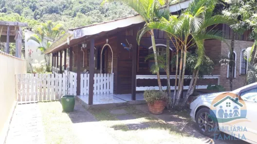 Casa com 3 Quartos à venda, 120m² no Mar Verde II, Caraguatatuba