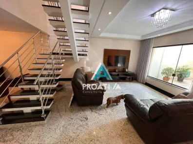 Sobrado com 3 Quartos à venda, 247m² no Vila Assunção, Santo André