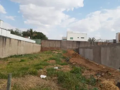 Lote/Terreno à venda, 525m² no Jardim Karaíba, Uberlândia