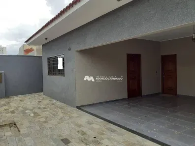 Casa com 3 Quartos à venda, 200m² no Jardim Caparroz, São José do Rio Preto