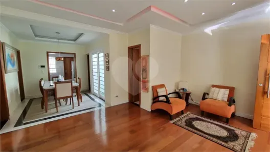 Casa com 3 Quartos à venda, 200m² no Jardim Trussardi, São Paulo