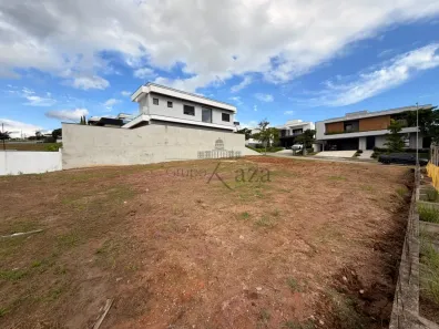 Lote/Terreno à venda, 600m² no Condomínio Residencial Colinas do Paratehy, São José dos Campos