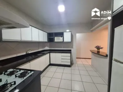 Apartamento com 2 Quartos para alugar, 134m² no Meia Praia, Itapema