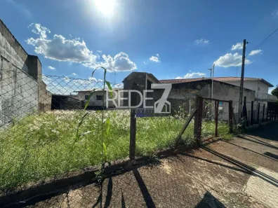 Lote/Terreno à venda, 304m² no Conjunto Habitacional Vila Santana (Sousas), Campinas