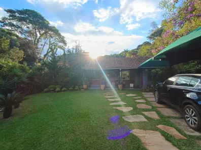 Casa de Condomínio com 4 Quartos à venda, 6000m² no Jardins de Petrópolis, Nova Lima