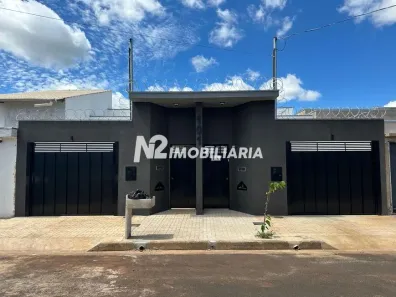 Casa com 3 Quartos à venda, 93m² no Novo Mundo, Uberlândia
