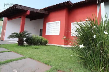 Casa de Condomínio com 3 Quartos para alugar, 82m² no Jardim das Américas, Londrina