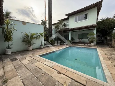 Casa com 4 Quartos à venda, 367m² no Taquara, Rio de Janeiro