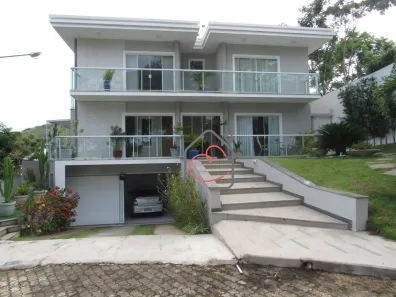 Casa de Condomínio com 4 Quartos à venda, 400m² no Imboassica, Macaé