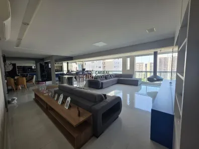 Apartamento com 3 Quartos para alugar, 241m² no Água Branca, São Paulo