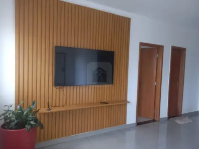 Casa com 3 Quartos para alugar, 160m² no Jardim Brasília, Uberlândia