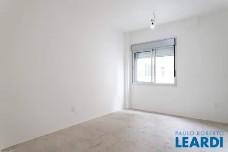 Apartamento com 2 Quartos à venda, 91m² no Vila Nova Conceição, São Paulo