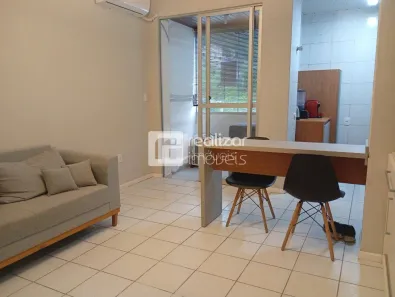 Apartamento com 1 Quarto à venda, 46m² no Carvoeira, Florianópolis