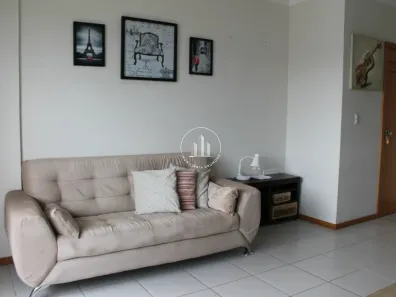 Apartamento com 2 Quartos à venda, 72m² no Barreiros, São José