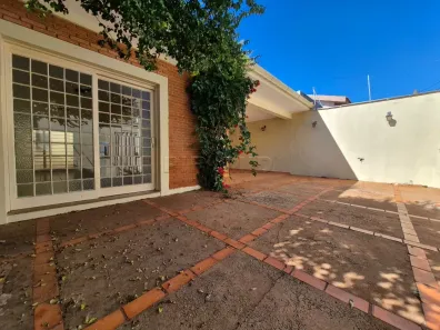 Casa com 3 Quartos para alugar, 164m² no Jardim São Luiz, Ribeirão Preto