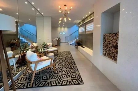 Casa de Condomínio com 4 Quartos à venda, 300m² no Botujuru, Mogi das Cruzes