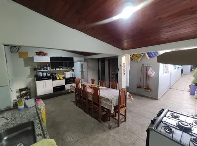 Casa com 2 Quartos à venda, 80m² no Cariobinha, Americana